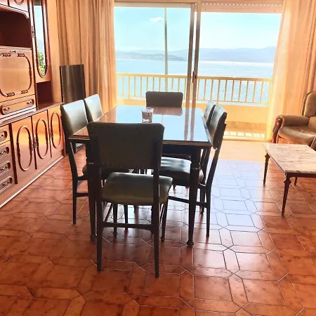 - 3 Bedrooms With Sea Views - 9597 *